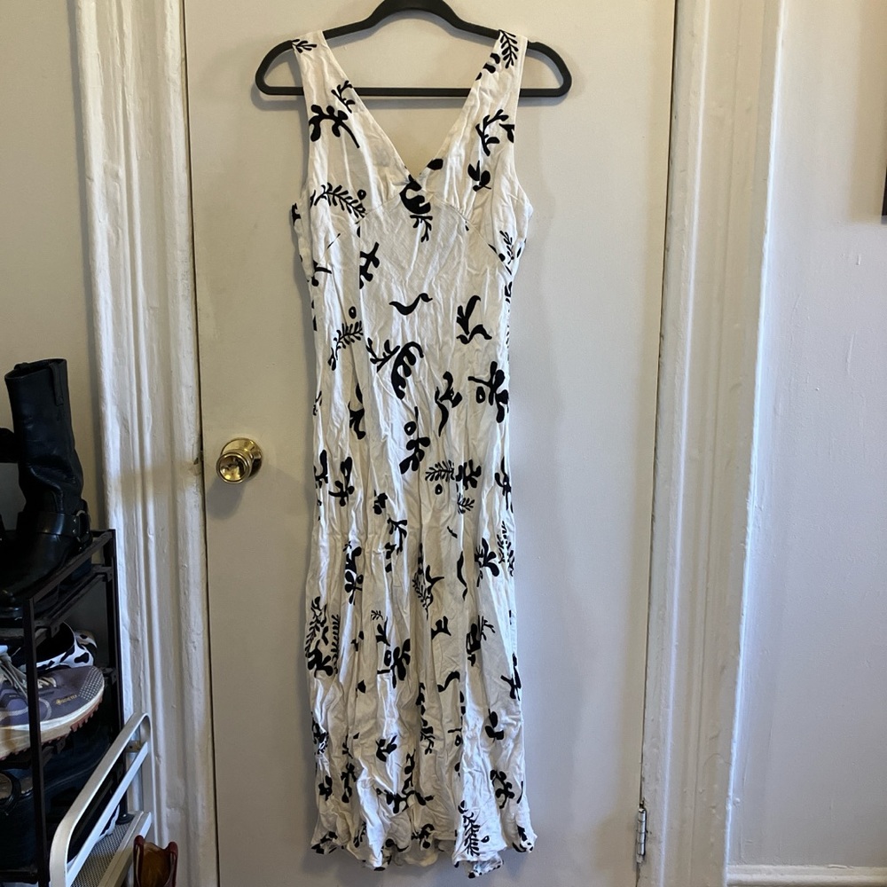 Amazing paper hearts dress